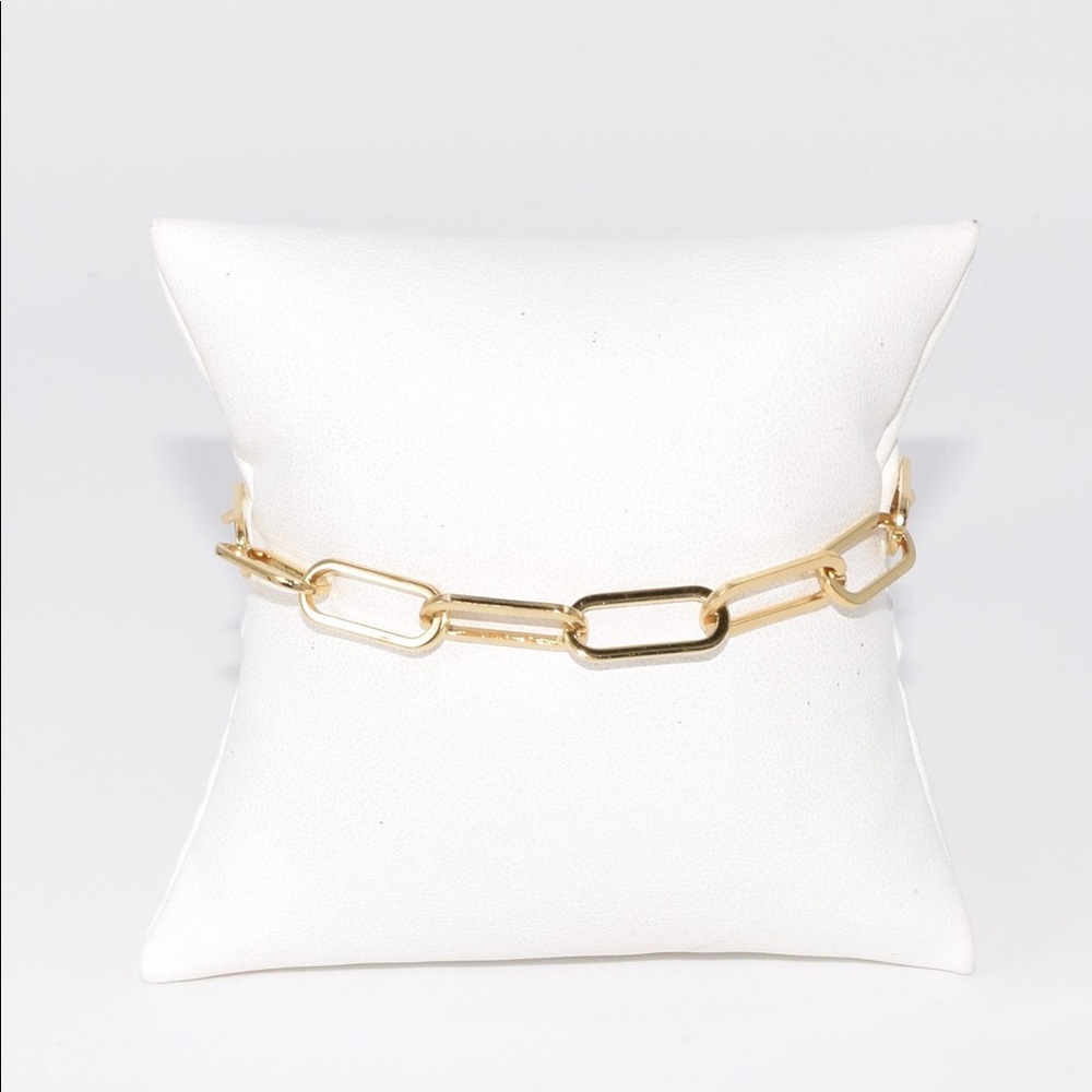 Gold chain bracelet